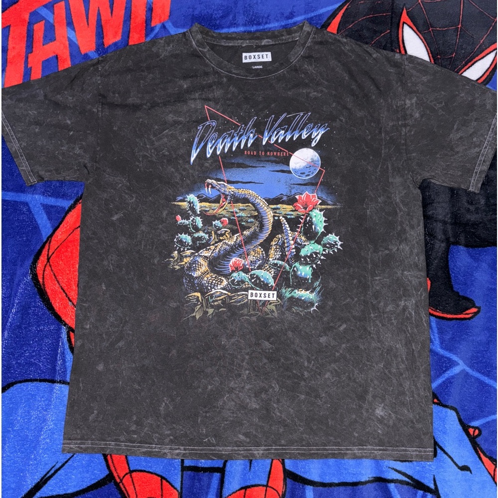 Box Set Death Valley Graphic Tee